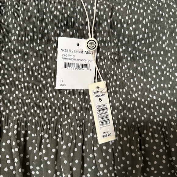 Midi skirt small Nordstrom Rack. Army/Ivory Random Dot. NWT - Picture 9 of 10
